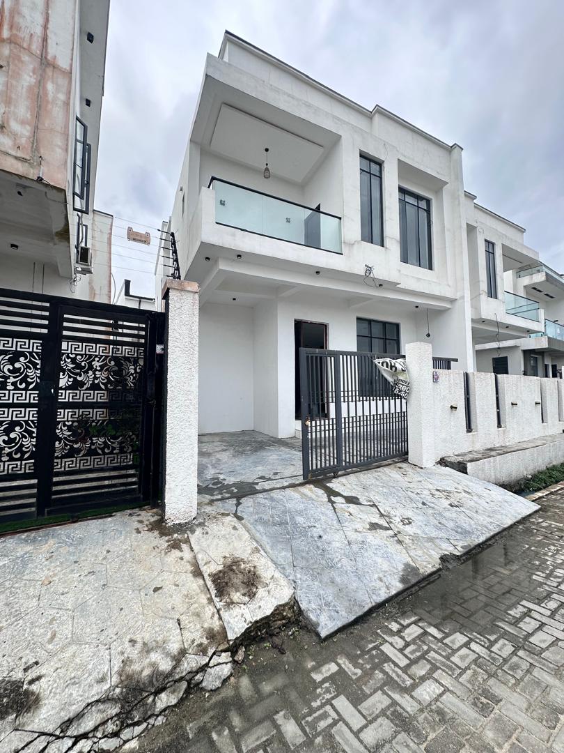 4 BED SEMI-DETACHED DUPLEX WITH BQ